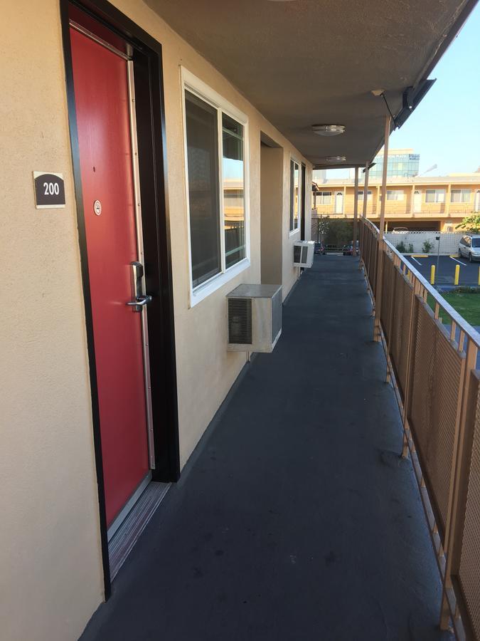 Budget Inn Lax-Lawndale Exterior photo